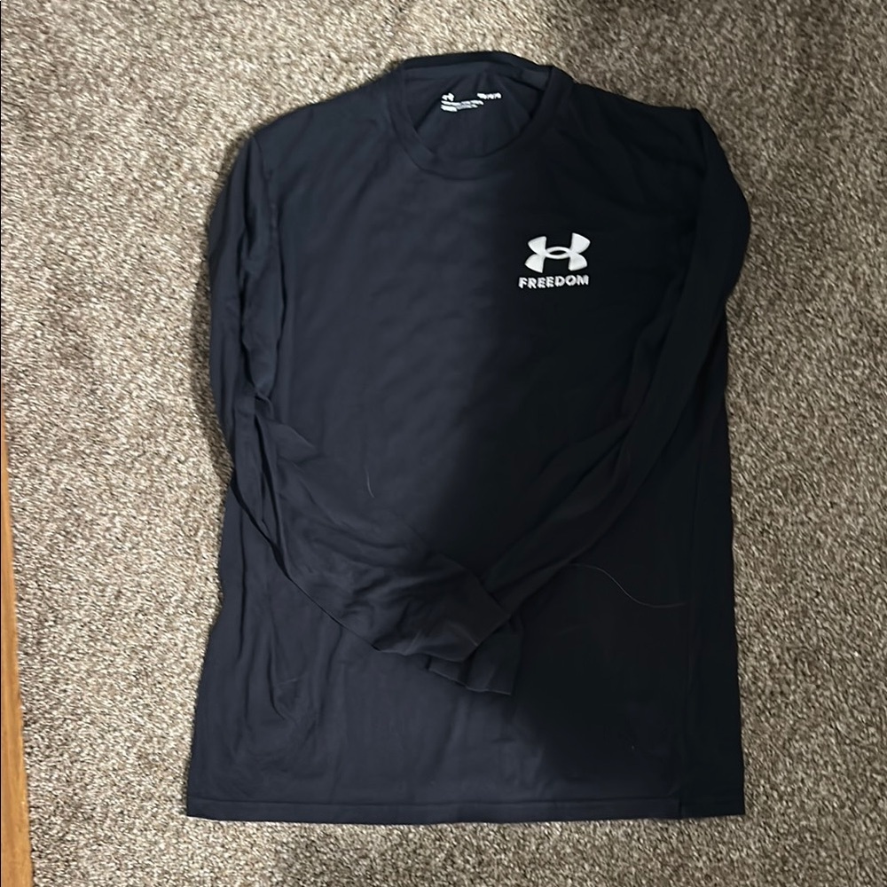 Under Armour Black Long Sleeve Performance Tee